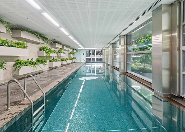 Eclectic 1-Bed Apartment With Pool And Gym
